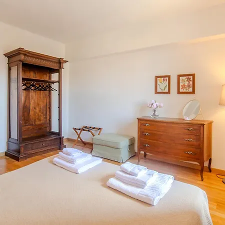 Attico A Pochi Passi Dal Campo Apartment *